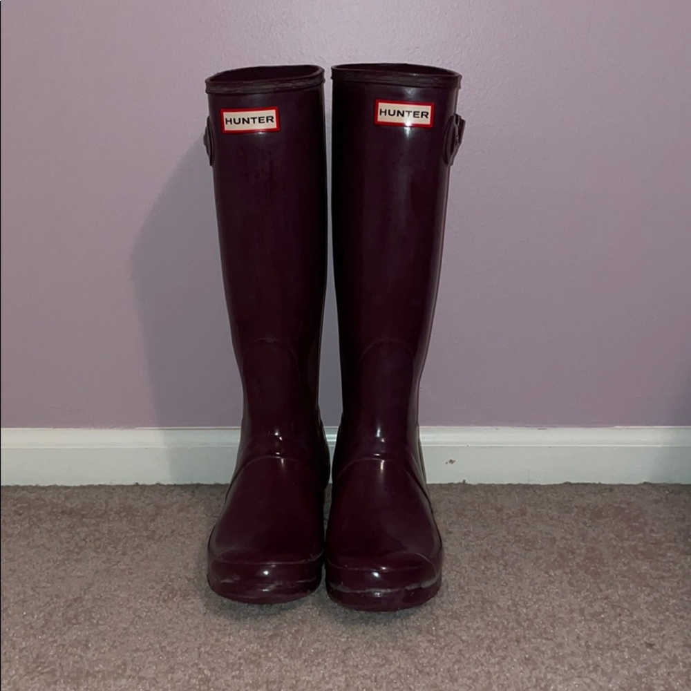 purple hunter boots
